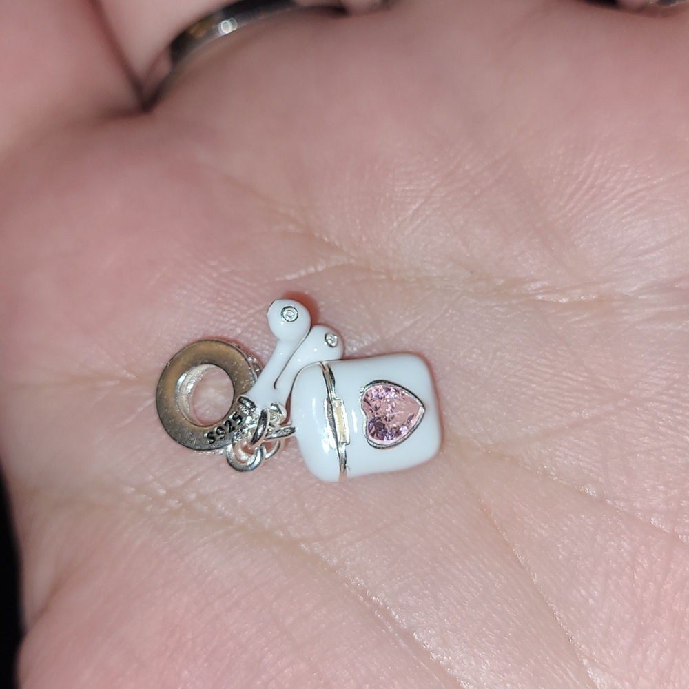 Airpods charm - Picture 5 of 6